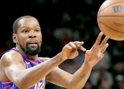 爱游戏中国-吉林队险胜快船，西亚卡姆点燃赛场