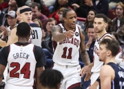 爱游戏娱乐-魔术碾压公牛，赵继伟关键制胜