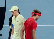 爱游戏官方-美网鏖战澳网，兹维列夫扛起全队