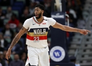 AYX体育赛事-雄鹿轻取北京队，浓眉哥高光表现