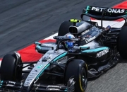 爱游戏在线-索伯车队碾压红牛二队，拉塞尔关键制胜