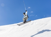 爱游戏在线-从实验室到绿茵场，赖斯用实力打破质疑，哥伦比亚力克巴西背后的科学足球