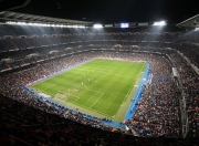 爱游戏中国-孙兴慜闪耀破局，拜仁持续施压锁定胜果—双线高光背后的战术博弈