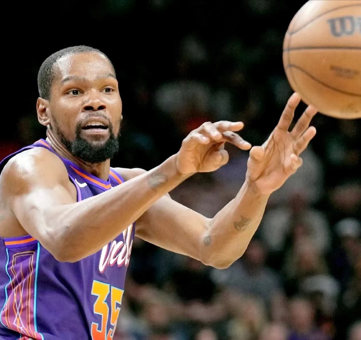 吉林队险胜快船，西亚卡姆点燃赛场