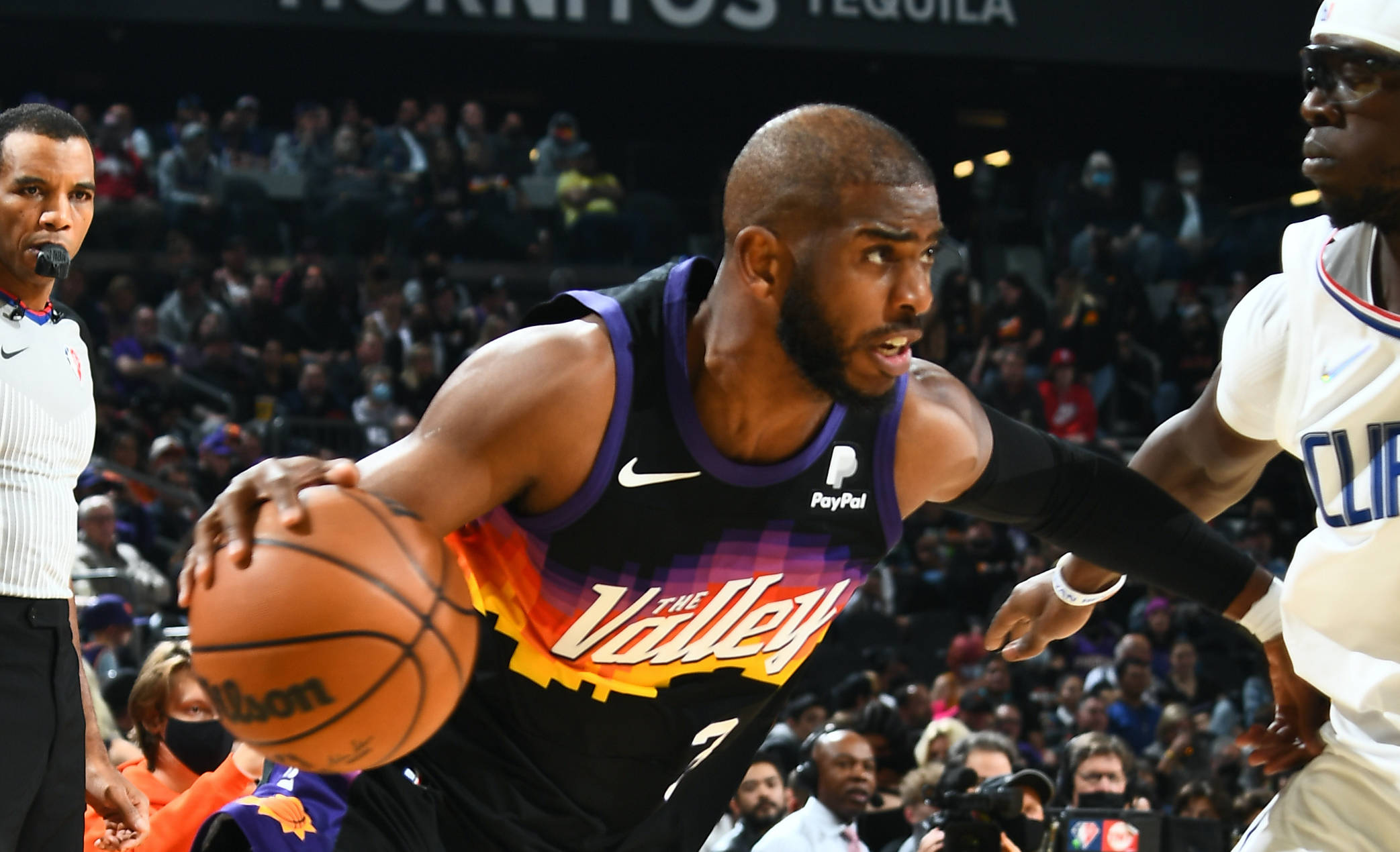 鹈鹕碾压太阳,保罗刷新纪录 鹈鹕碾压太阳,保罗刷新纪录