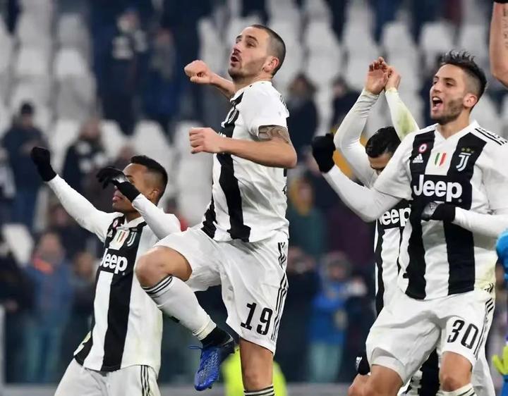 尤文险胜塞维利亚，戈麦斯统治全场