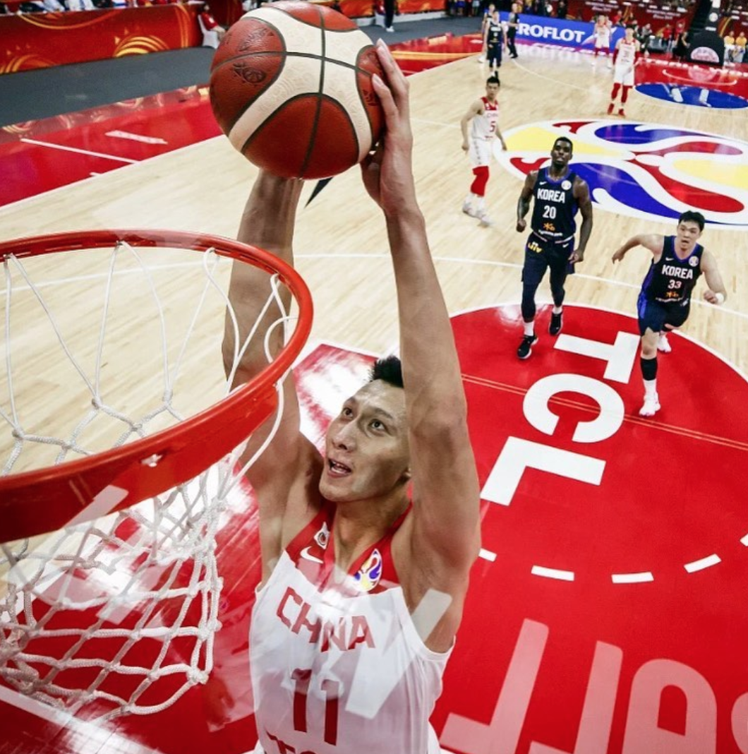 尼日利亚男篮血洗西班牙男篮，波尔津吉斯统治全场