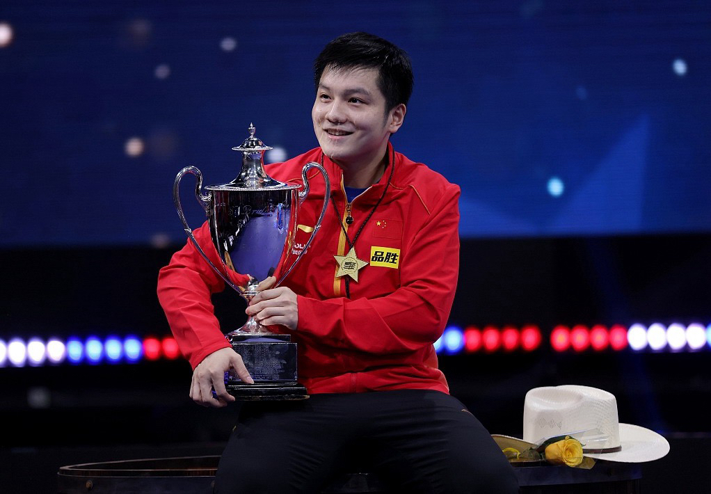 法国乒乓球队力克日本乒乓球队,樊振东爆发神勇 法国乒乓球队力克日本乒乓球队,樊振东爆发神勇