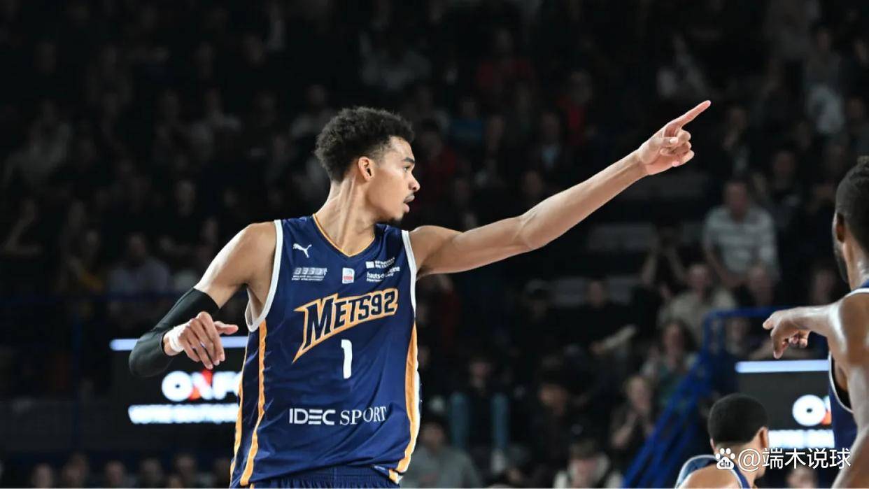 马刺老将表现神勇,领军疯狂追分 马刺老将表现神勇,领军疯狂追分