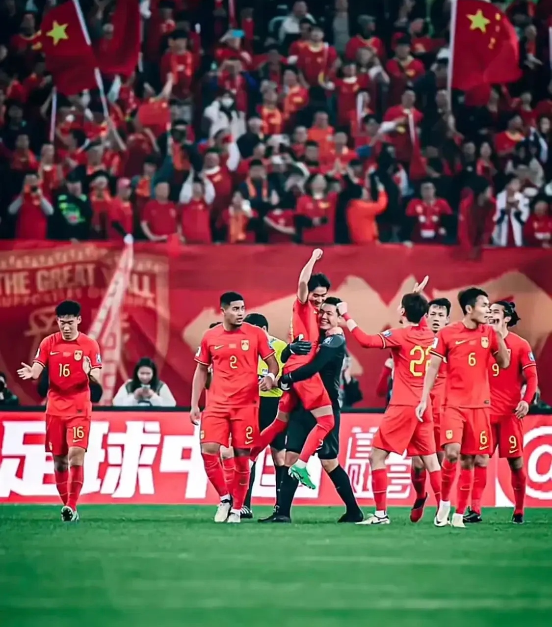 实力强队遭遇阻碍，难以取得胜利