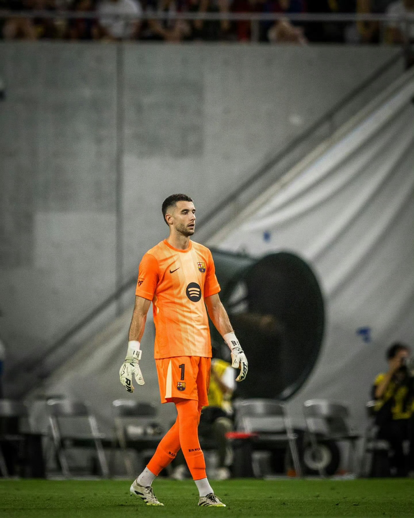 马洛卡前锋拒绝英超诱惑，坚守西甲联赛