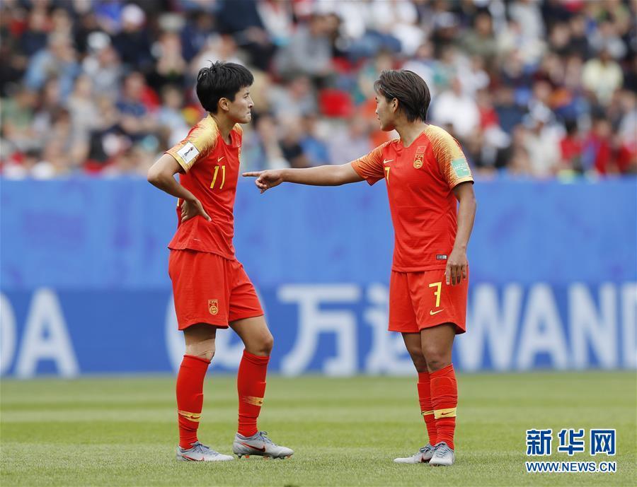 印度队横扫德国队,黄鸭组合高光表现 印度队横扫德国队,黄鸭组合高光表现